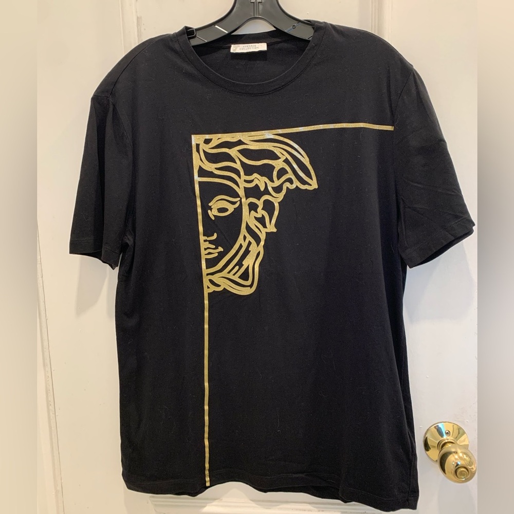Authentic Versace Collection men’s gold glitter Medusa head tshirt. Size M